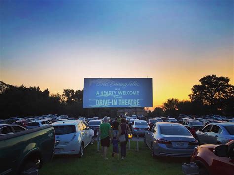 Drive in movie theater close to me - For June through August 2020, about 21% of North American movie theaters in operation were drive-ins, and those fixed-screen outdoor cinemas had 70% of the box office revenue. Indoor spaces and ...